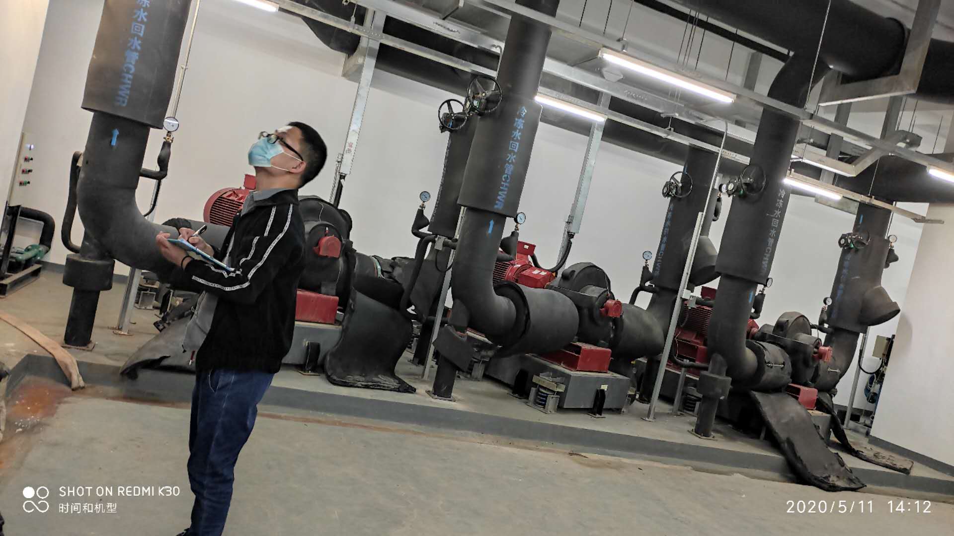 商業綜合體設備層樓上樓下齊抱怨噪音大，原來是設備降噪減振沒做好