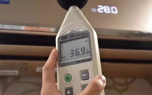 中央空調噪音大？消音、隔音、吸音、減振四步走
