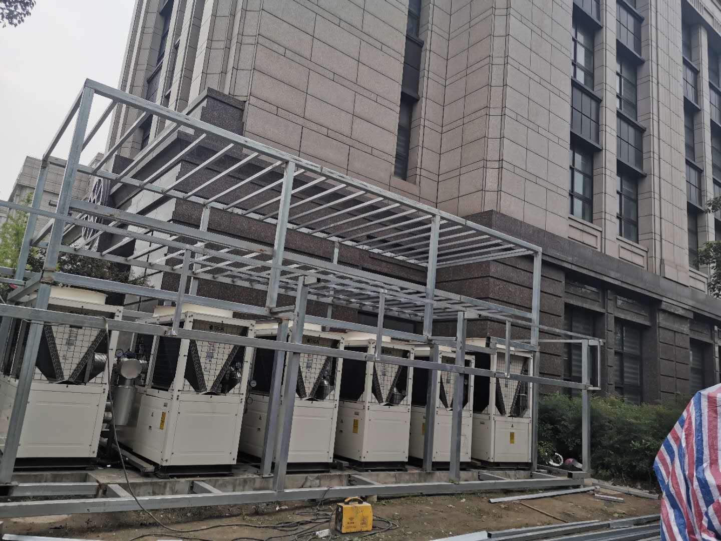 公寓銷售不佳，竟因風冷熱泵噪音沒解決