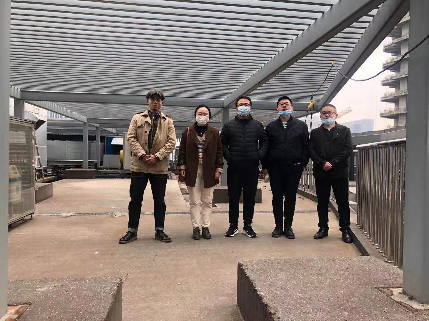 客戶實地考察項目現場