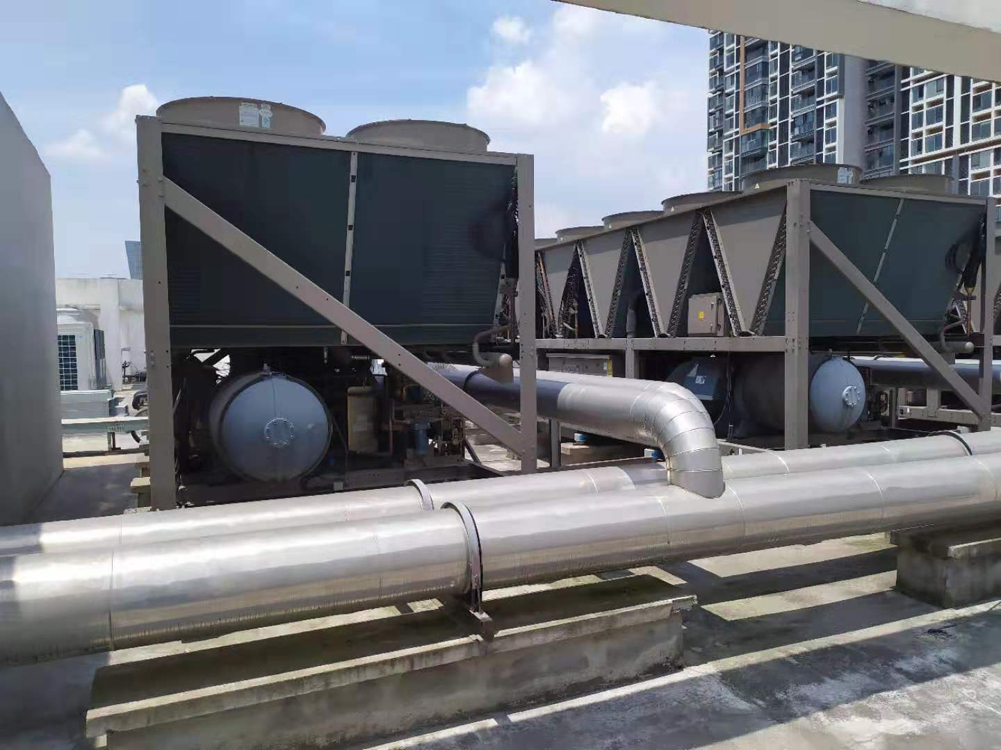 賽為斯與綠城物業簽訂蘇州恒基水漾花城河畔廣場空調主機噪聲治理合同